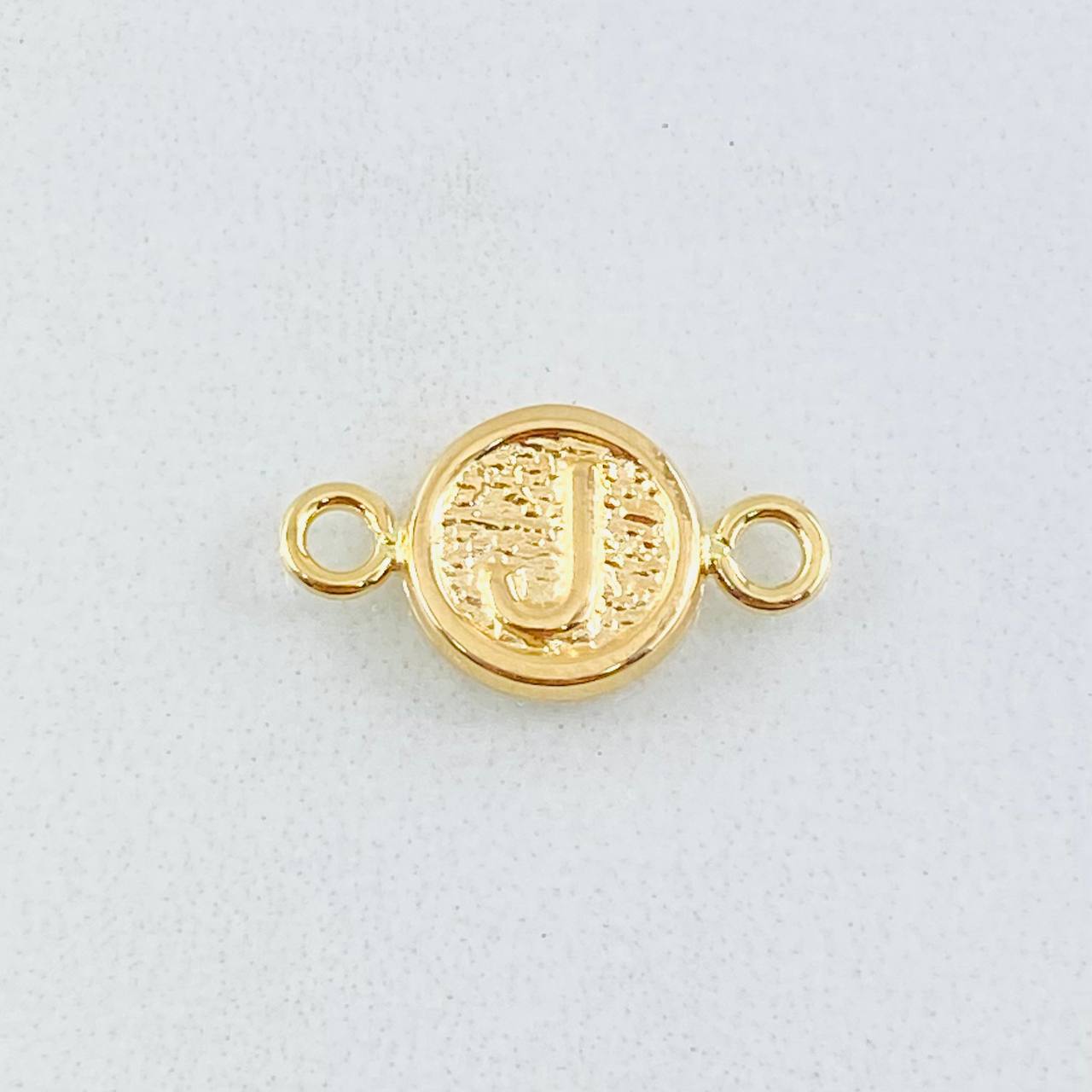Charm Letter J 0.4gr / 0.6in 18K Gold