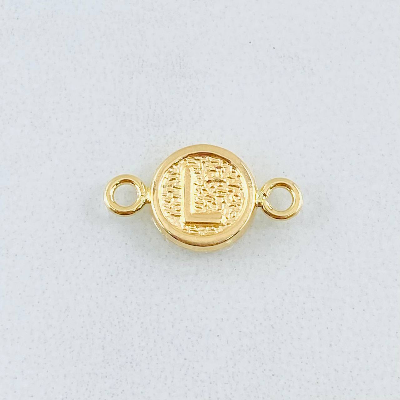 Charm Letter L 0.4gr / 0.6in / 18K Gold
