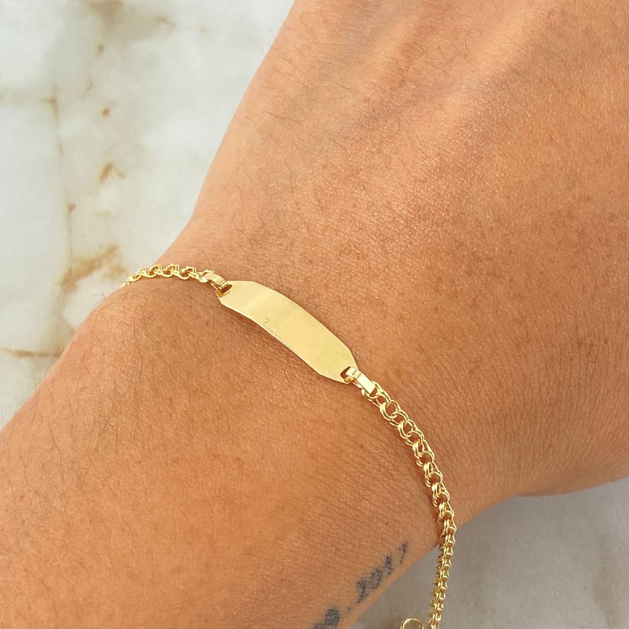 Baby Bracelet Classic Link Curved Rectangular Plate 1.4gr / 6.1in / 18K Gold +0$