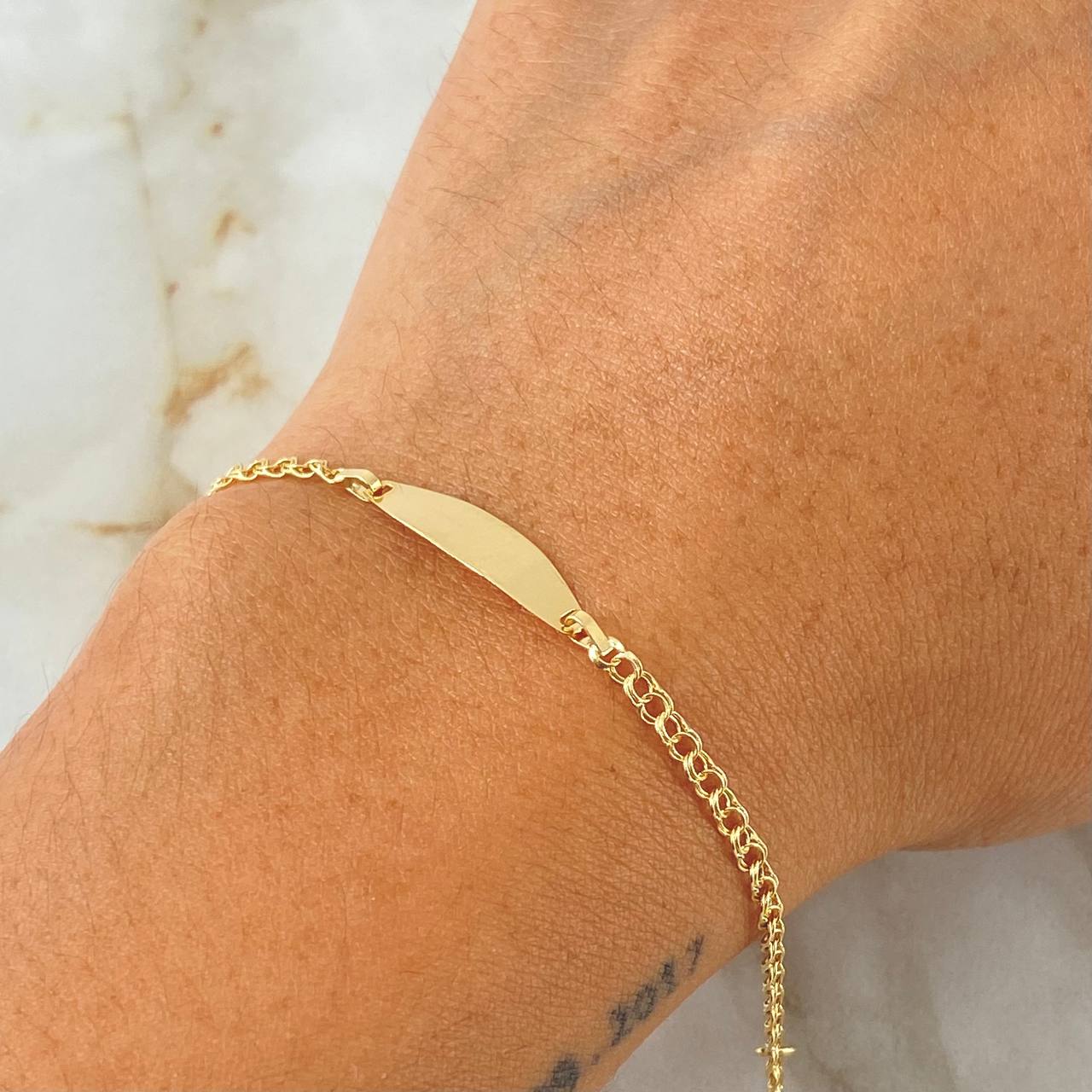 Baby Bracelet Classic Link Oval Plate 1.3gr / 5.5in / 18K Gold