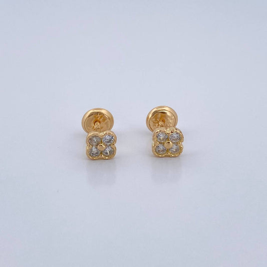 Stud Earrings 1.1gr / 18K Gold &