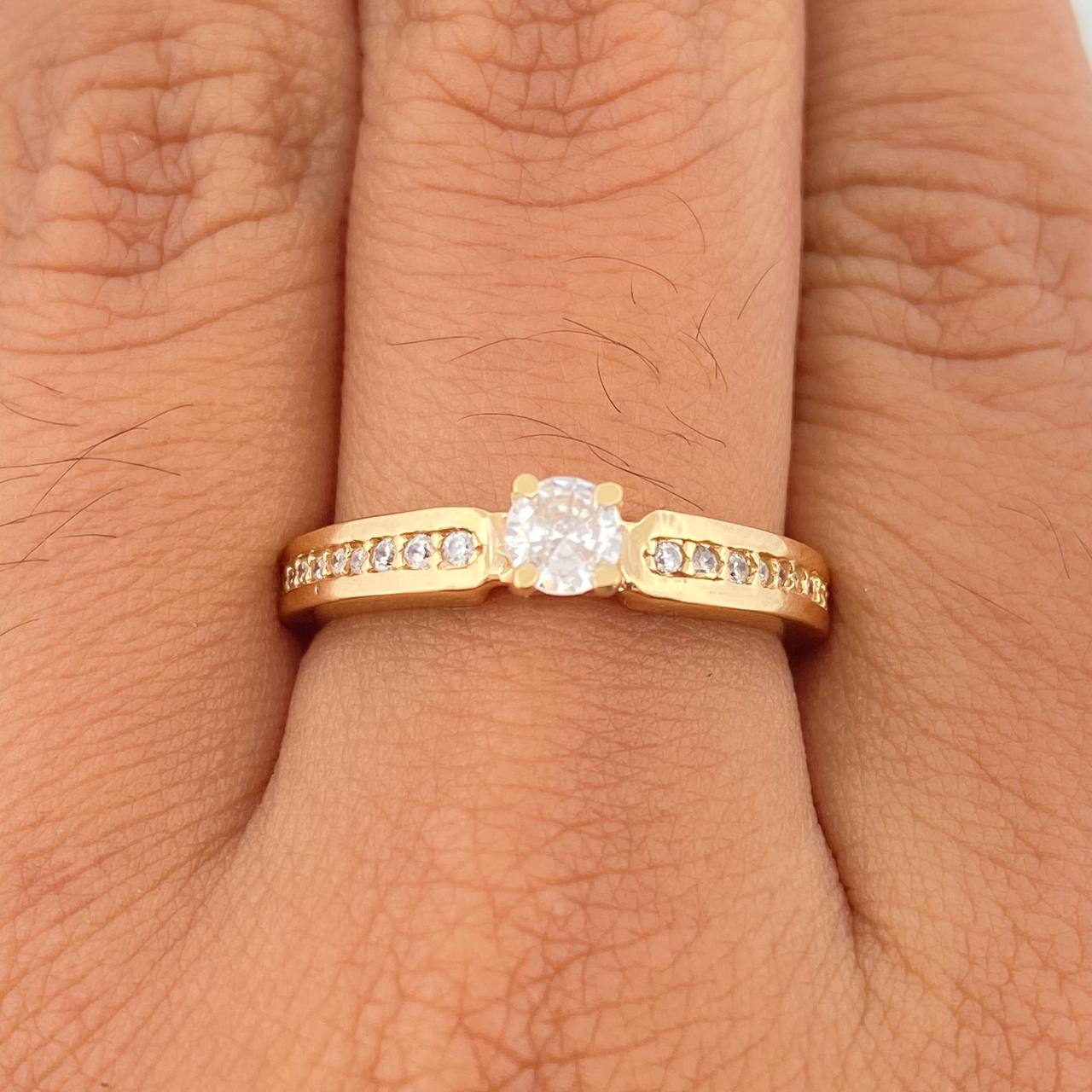 Anillo Solitario Churumbela 3.25gr / T6 1/2 / 1 in / Oro Amarillo 18K $
