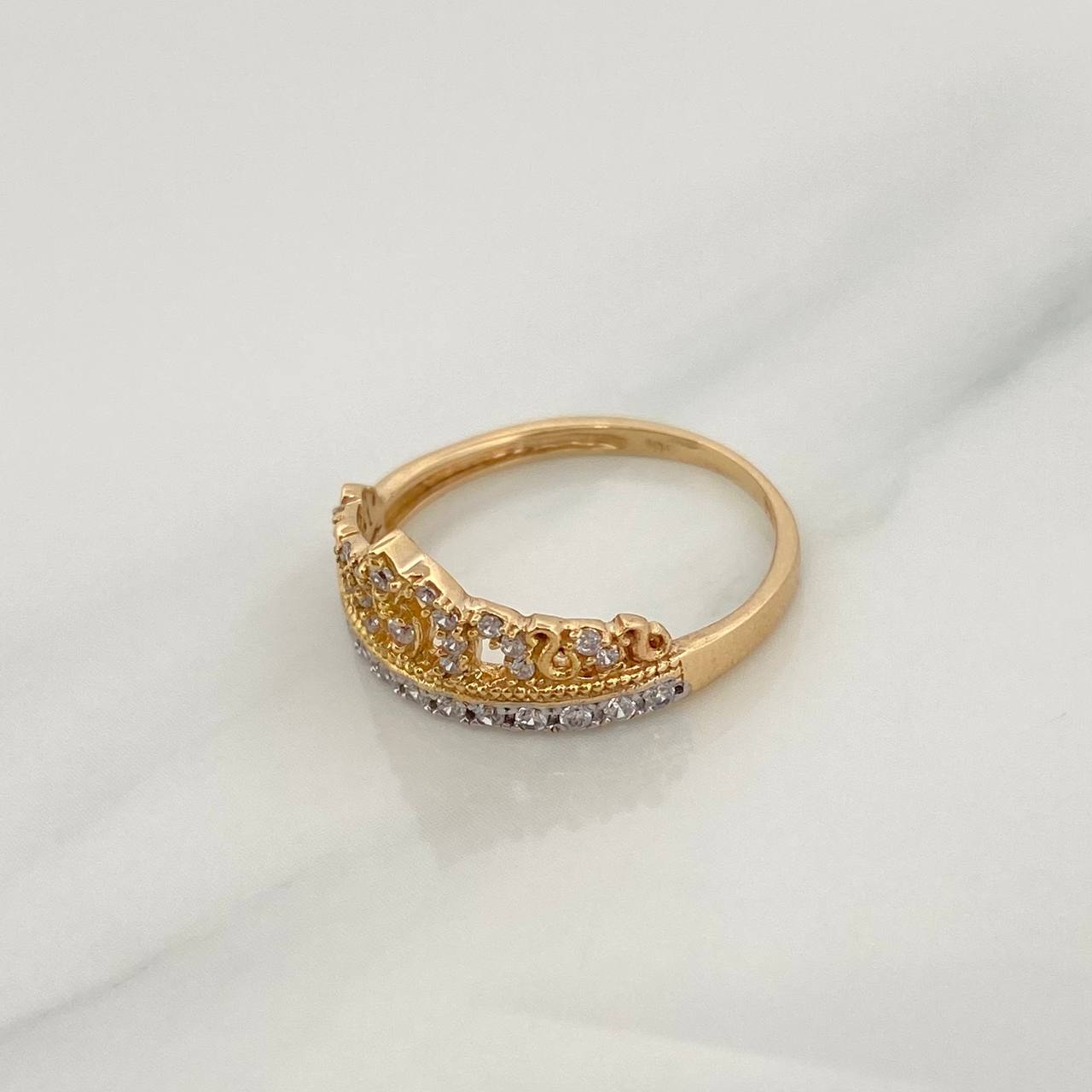 Anillo Tiara 2.15gr / T6 / 3/4 in / Dos Oros Amarillo Blanco 18K $