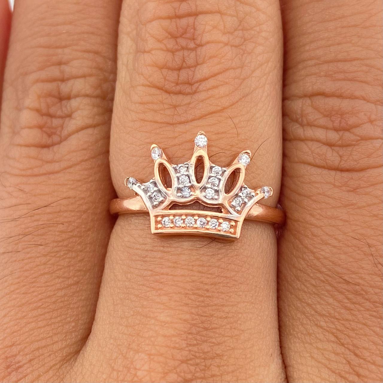 Anillo Corona 2.25gr / T6 / 3/4 in / Dos Oros Blanco Rosa 18K $