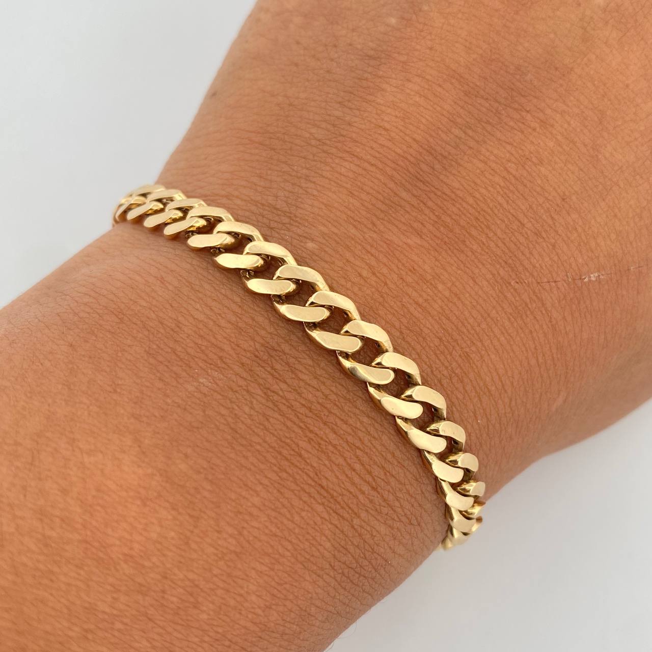 Cuban Links Bracelet 8.65gr / 20.4cm / 6mm 18K Yellow Gold &