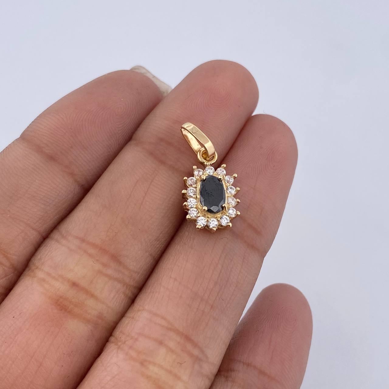 Pendant Halo 1.35gr / 1.8cm / Black White Zircons 18K Yellow Gold &