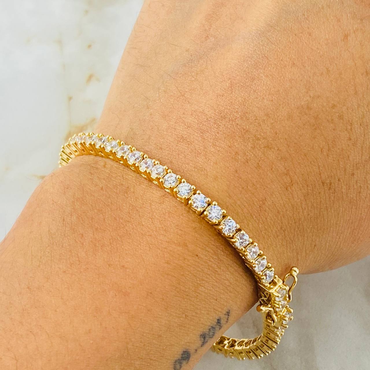 Tennis Bracelet 20gr / 7.9in / 18K Gold ©