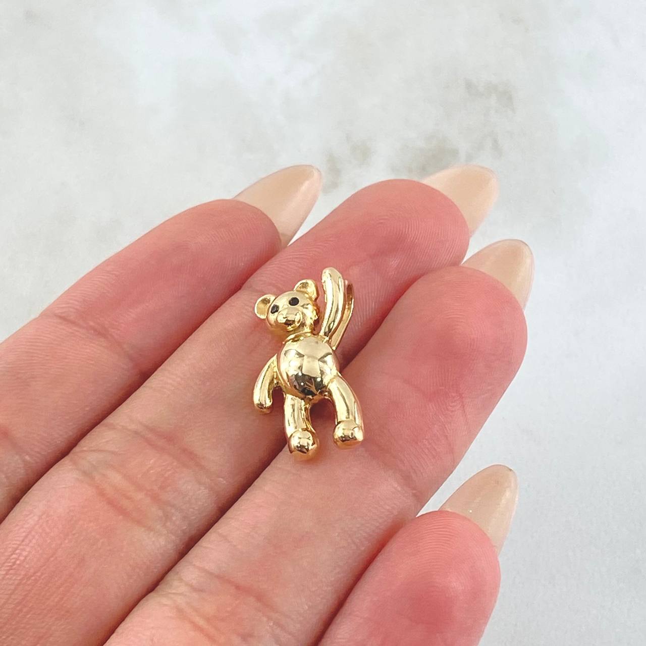 Dije Oso Manito Arriba 2.65gr / 2cm / Oro Amarillo 18K *