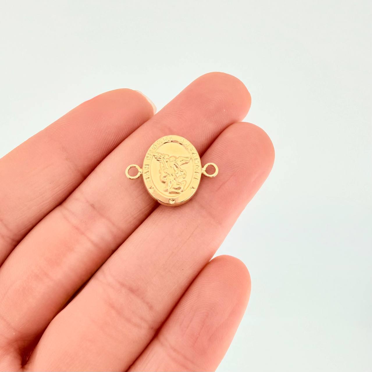 Herraje San Miguel Arcangel 0.9g / 3/4 in Oro Amarillo 18K