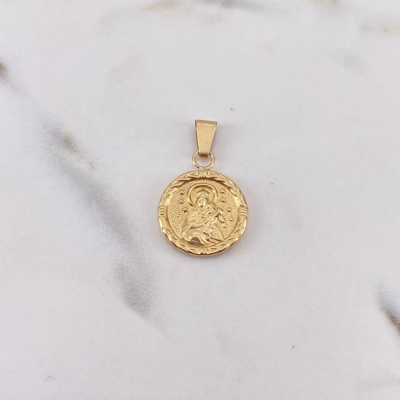 Pendant Virgin of Carmen 1.55gr / 2.7cm / Stamped 18K Yellow Gold &