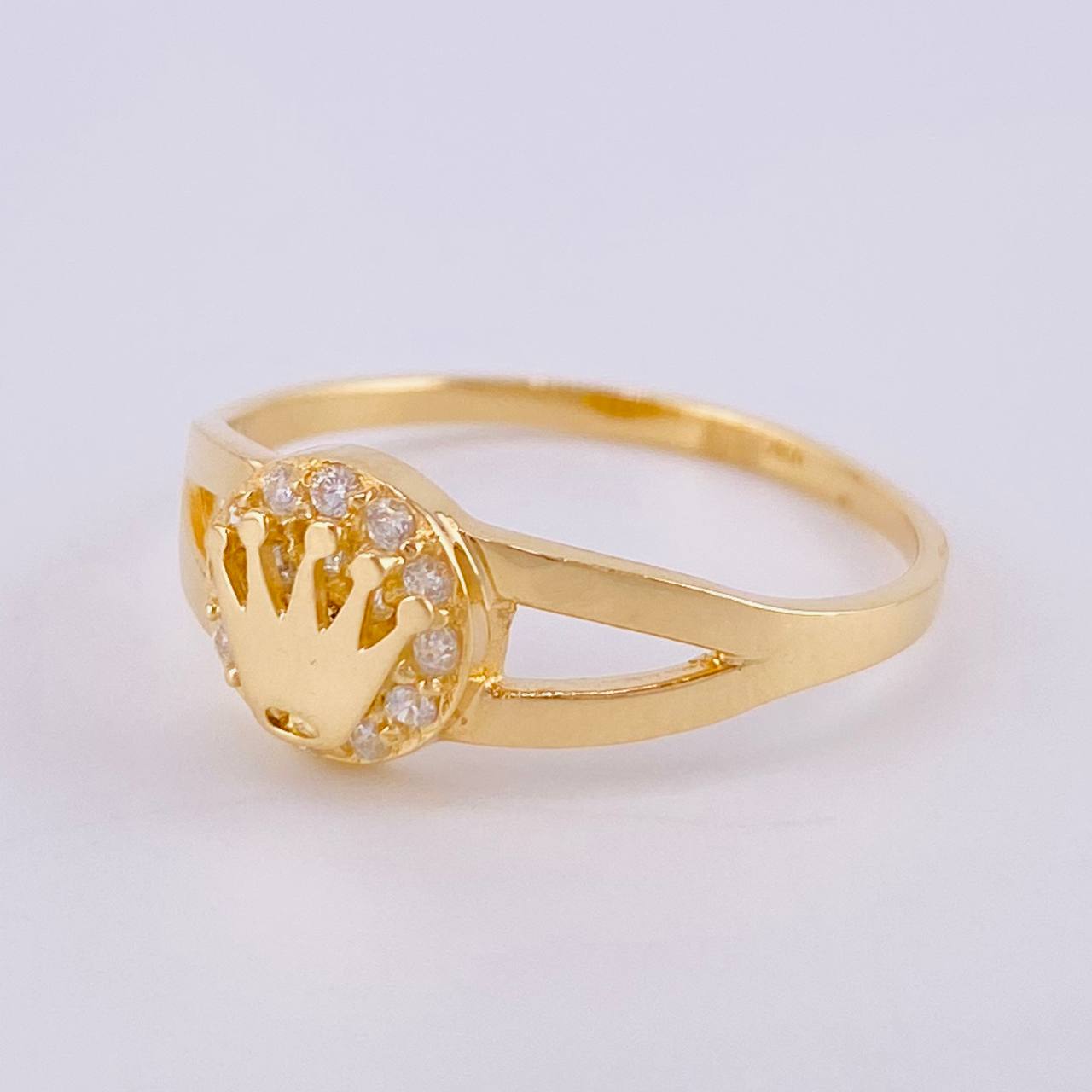Oval Crown Ring 2.5gr / T8 / Yellow Gold 18K ©