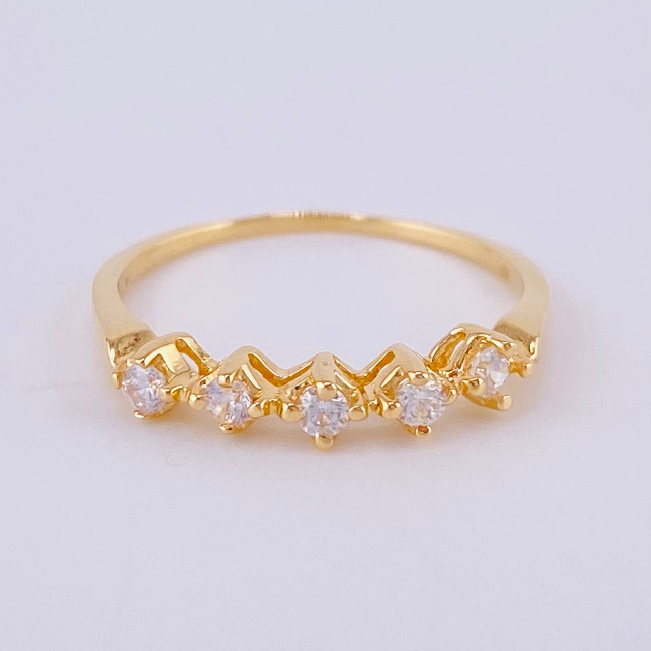 Anillo Estrellas Quintuples 1.35gr / T7 1/2 / Oro Amarillo 18K *
