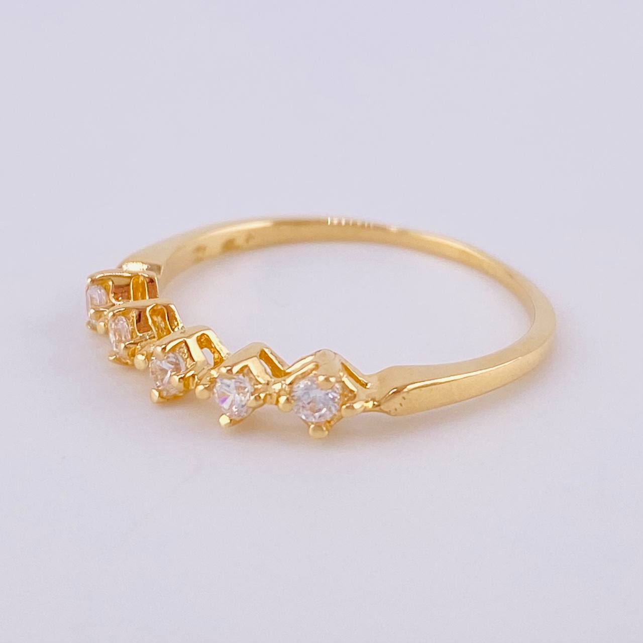 Anillo Estrellas Quintuples 1.35gr / T7 1/2 / Oro Amarillo 18K *