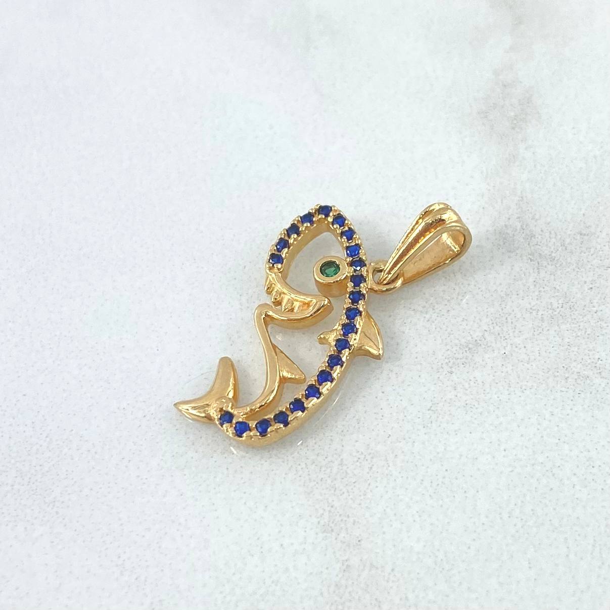 Pendant Shark Silhouette 1.6gr / 2.3cm / Blue and Green Zircons 18K Yellow Gold ©