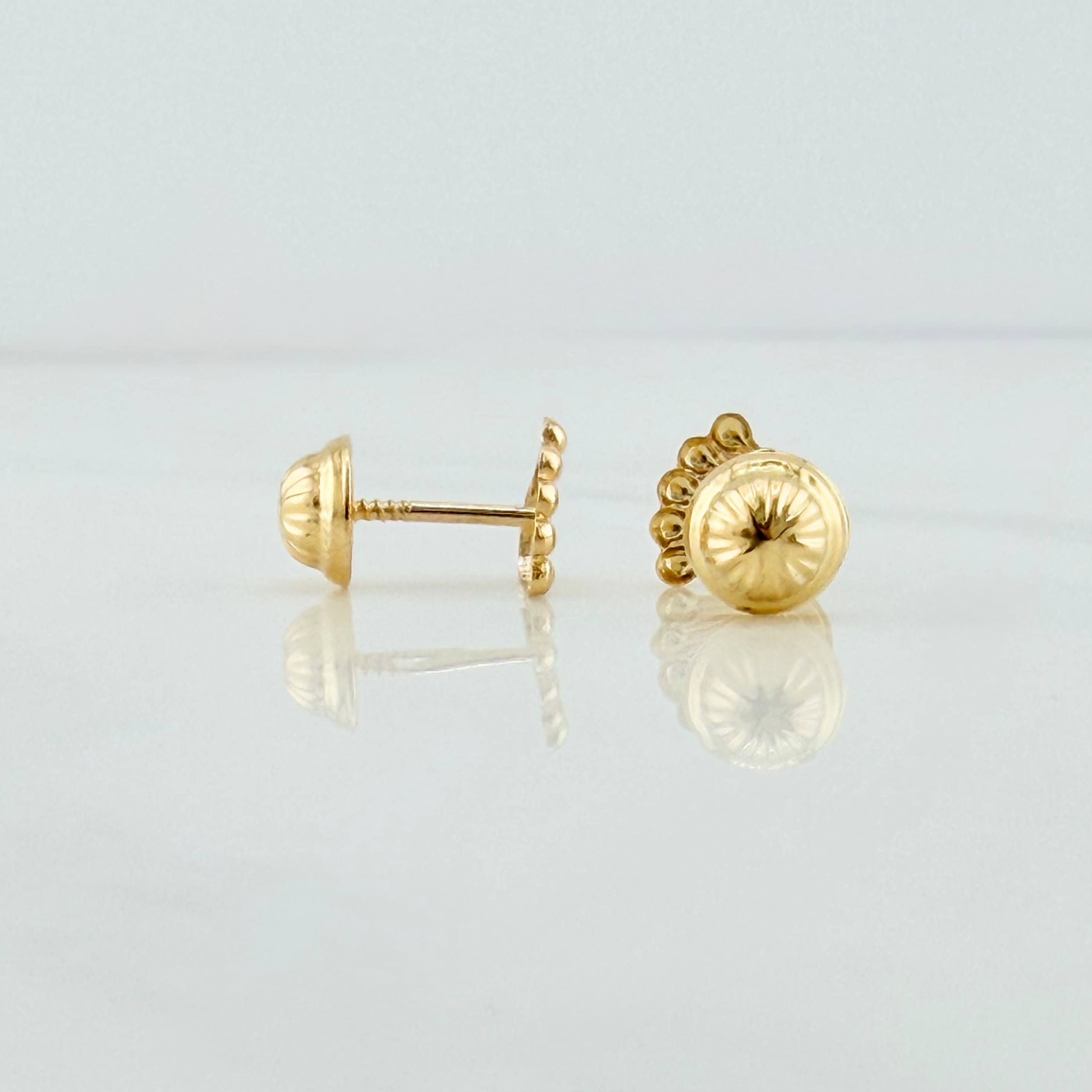 Stud Earrings Corona 0.6 g / in / 6.8 mm Yellow Gold 18K