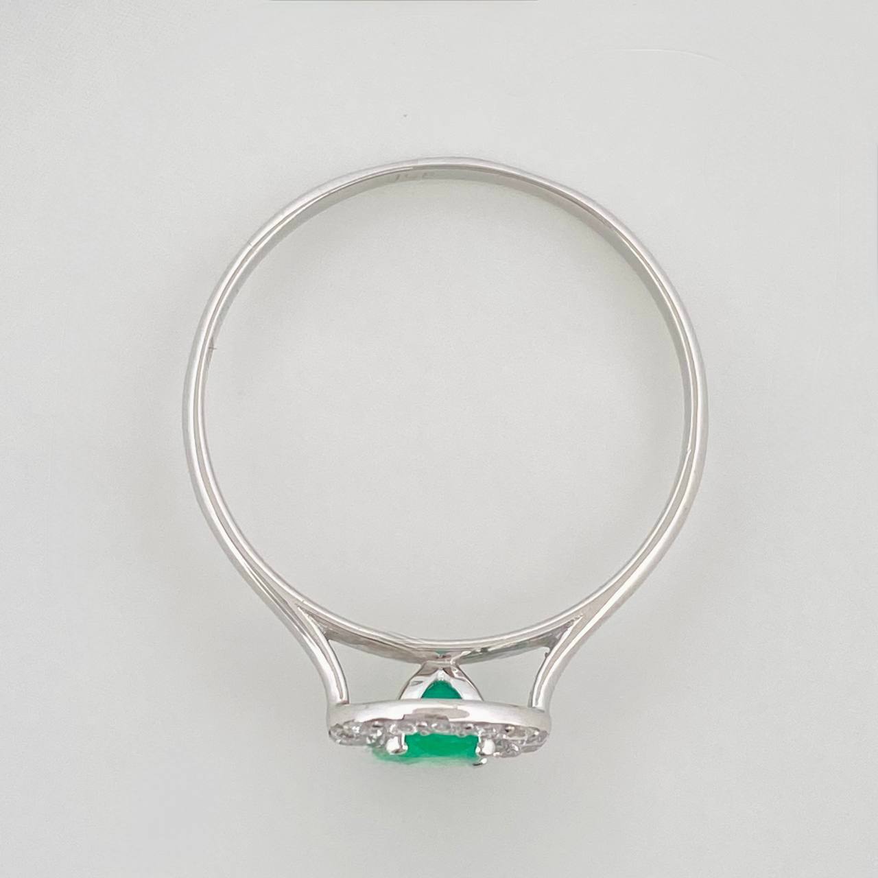 Anillo Solitario Halo Esmeralda 14 Pts 1 g / T6 Plata 925