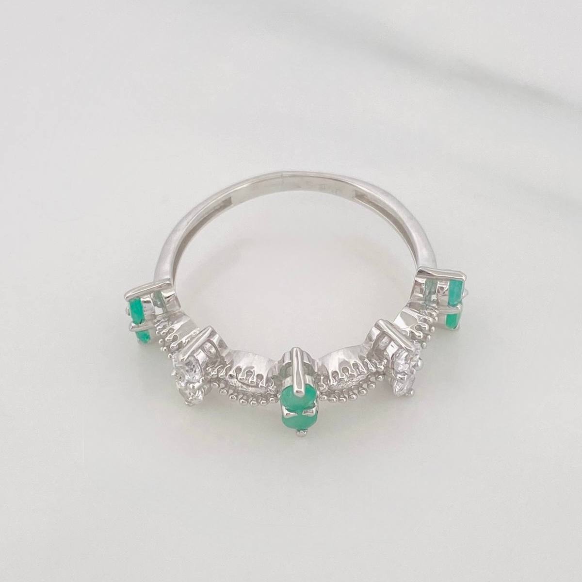 Anillo Infinito Zigzag Esmeralda 39 Pts 1.95 g / T7 1/4 Plata 925