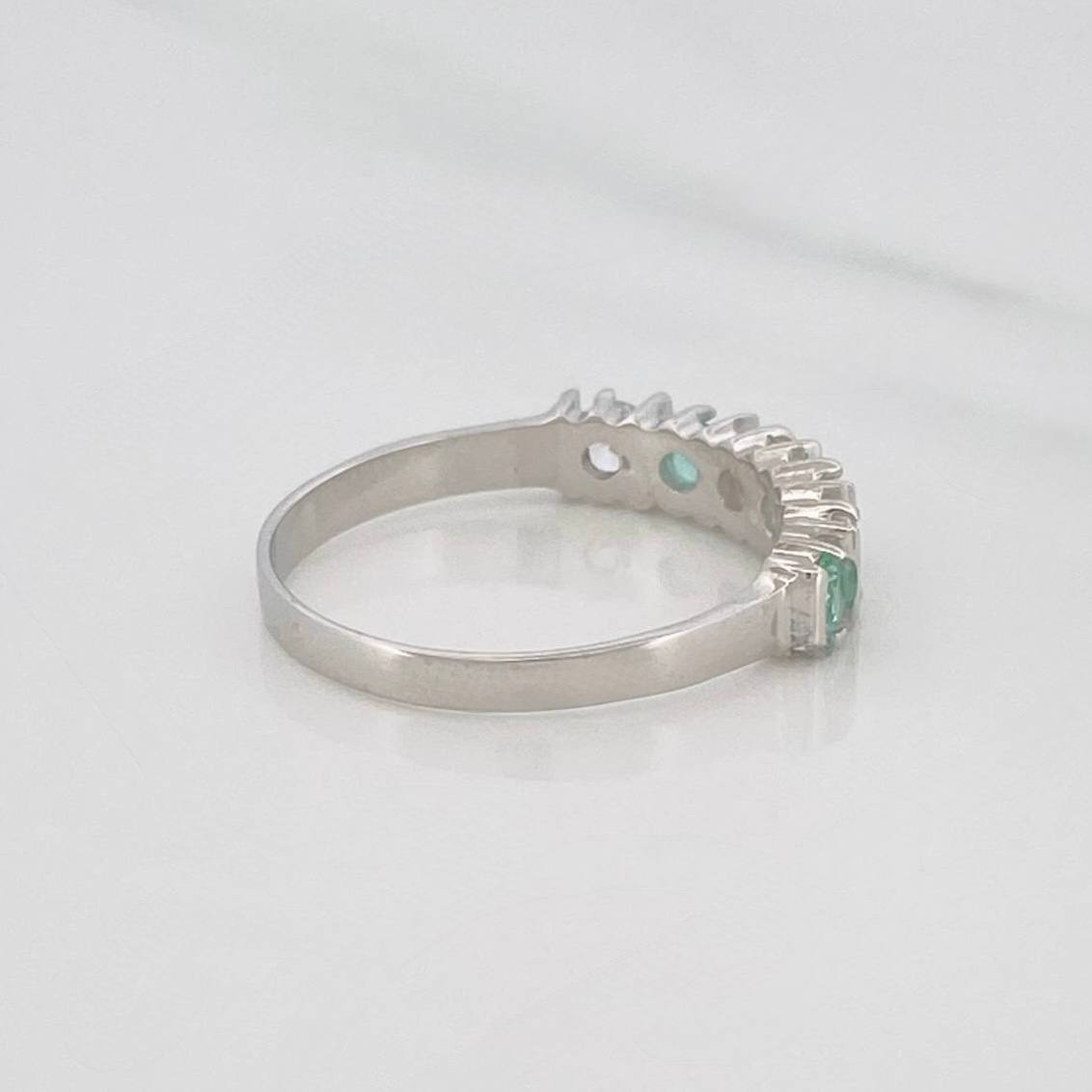 Anillo Acordion Esmeralda 28 Pts 1.55 g / T6 Plata 925