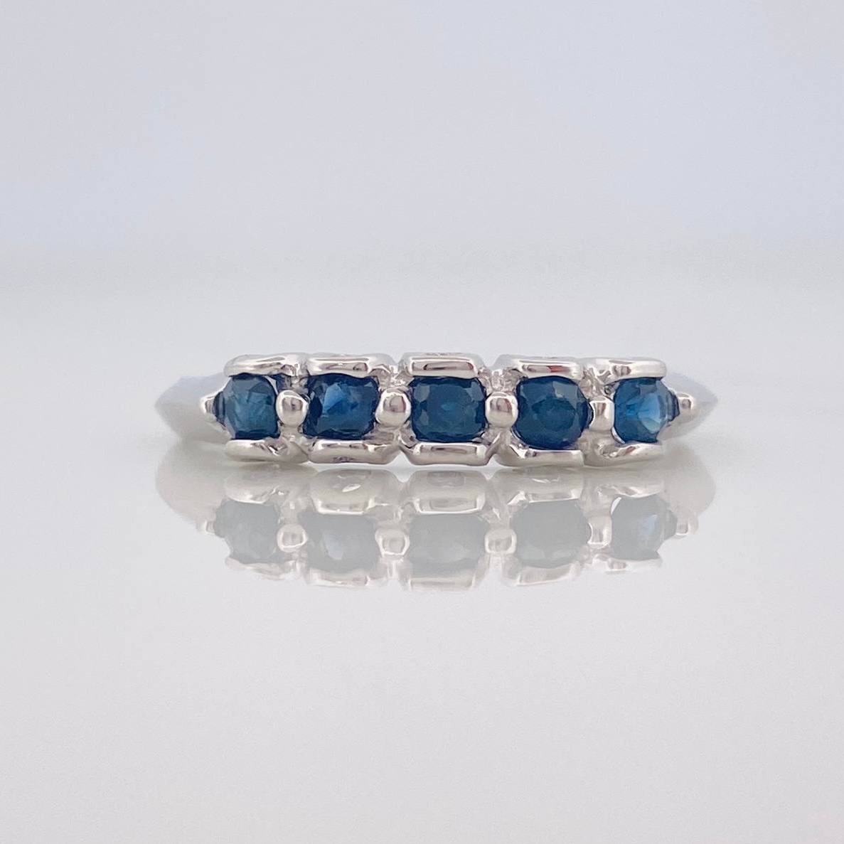 Anillo Acordion Zafiro 28 Pts 1.75 g / T7 3/4 Plata 925