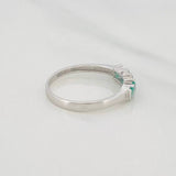 Accordion Ring Emerald 45 Pts 1.4 g / Size 7 1/2 Silver 925
