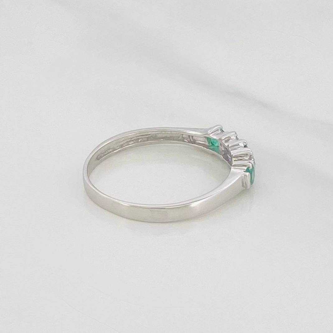 Accordion Ring Emerald 24 Pts 1.5 g / T8 1/2 Silver 925