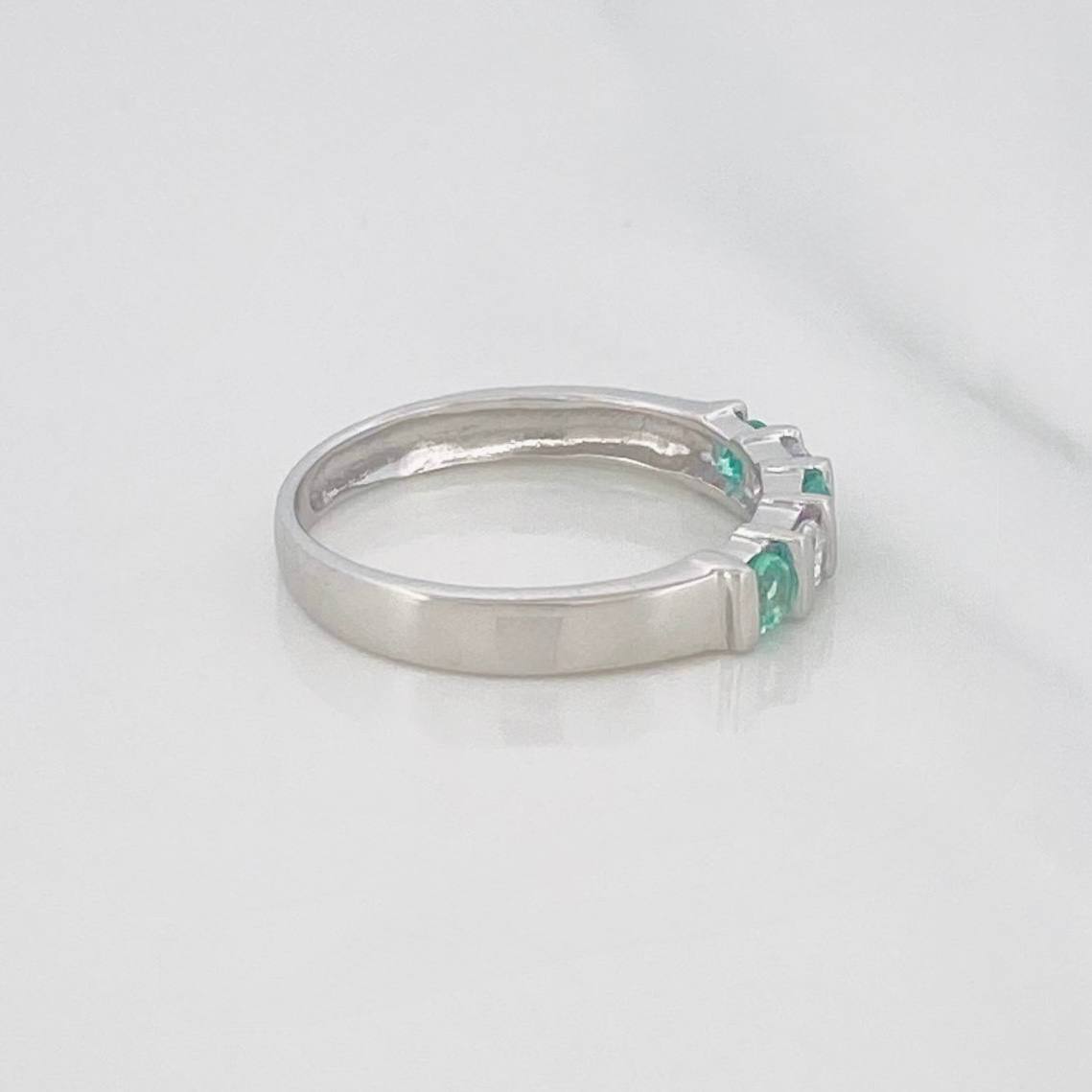 Anillo Acordeón Esmeralda 24 Pts 1.6 g / T6 1/4 Plata 925
