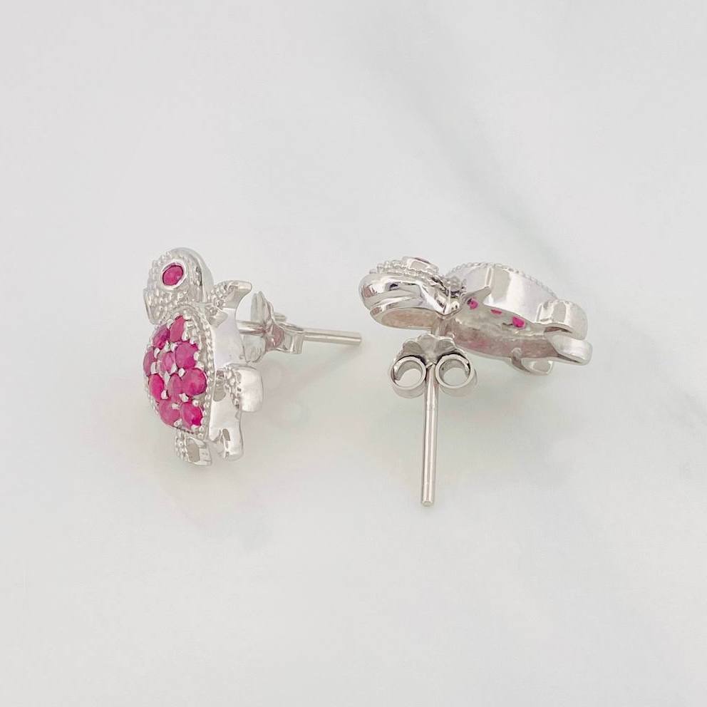 Stud Earrings Turtle Ruby 90 Pts 3.3 g / in / 12 mm Silver 925