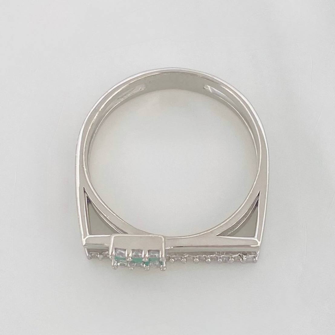 Anillo Churumbela Recto Esmeralda 17 Pts 2.9 g / T7 1/4 Plata 925