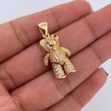 Pendant 4.7gr / 1.2in / 18K Gold &