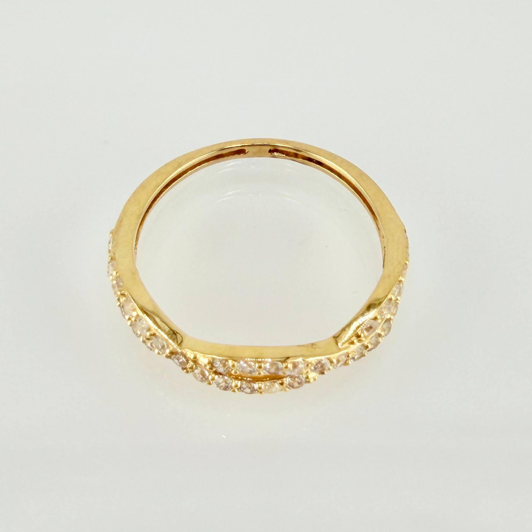 Anillo Carriles Entrelazados 1.85gr / T7 / Oro Amarillo 18K