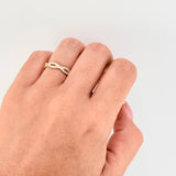 Anillo Carriles Entrelazados 1.85gr / T7 / Oro Amarillo 18K