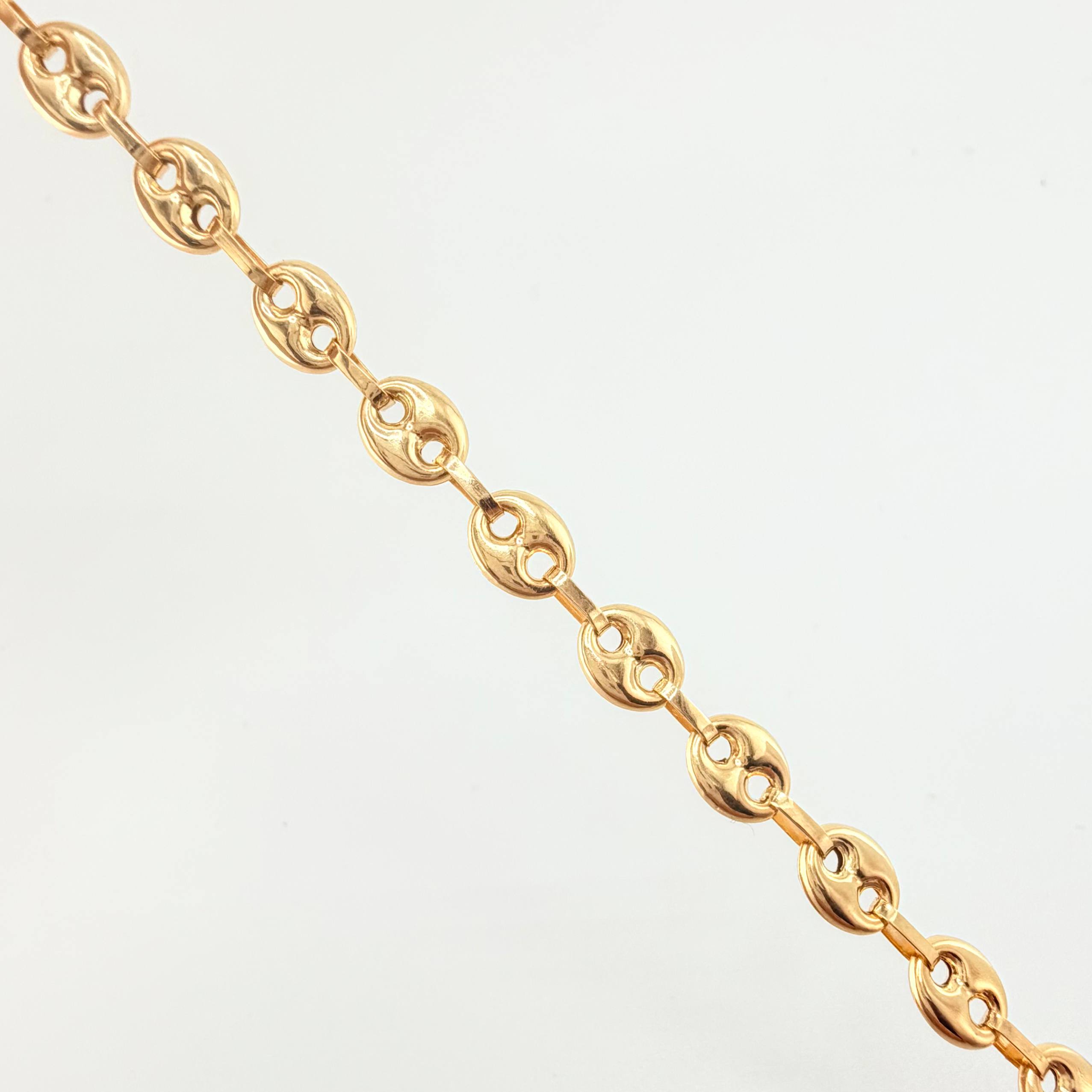 Pulso GC 5.1gr / 8 1/4 in / 6.5mm Oro Amarillo 18K
