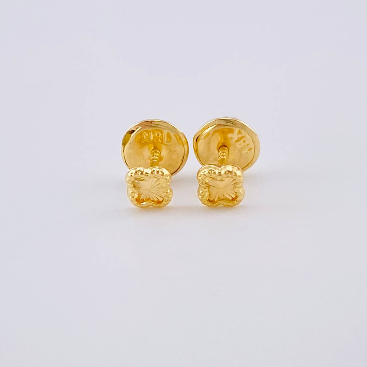 Topos Trebol 0.35 g / in / 3.7 mm Oro Amarillo 18K