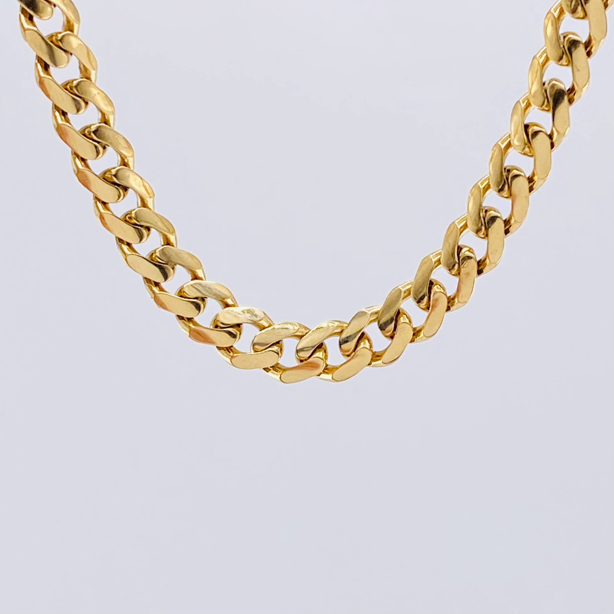 Cuban Links 31.3gr / 23 1/2 in / 6.8mm 18K Yellow Gold +1 *