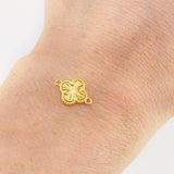 Golden Clover Charm 0.75gr / 1/2 in / Yellow Gold Nac.Esp. 18K ©
