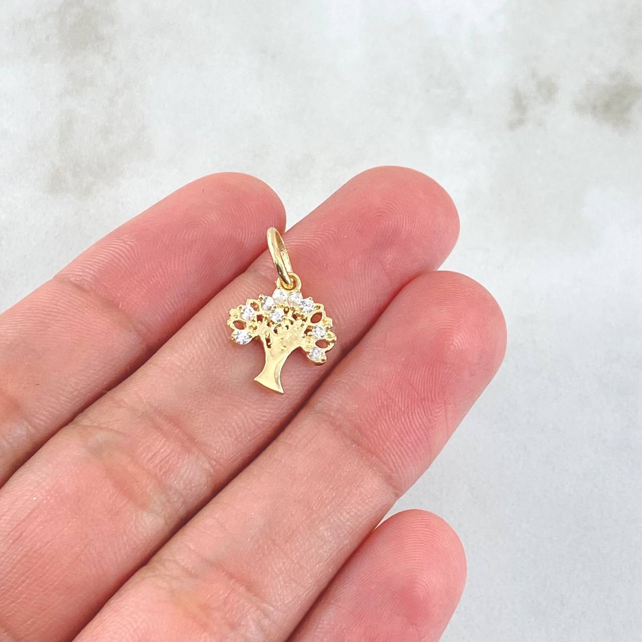 Dije Arból 1.15gr / 1.9cm / Circones Blancos Oro Amarillo 18K