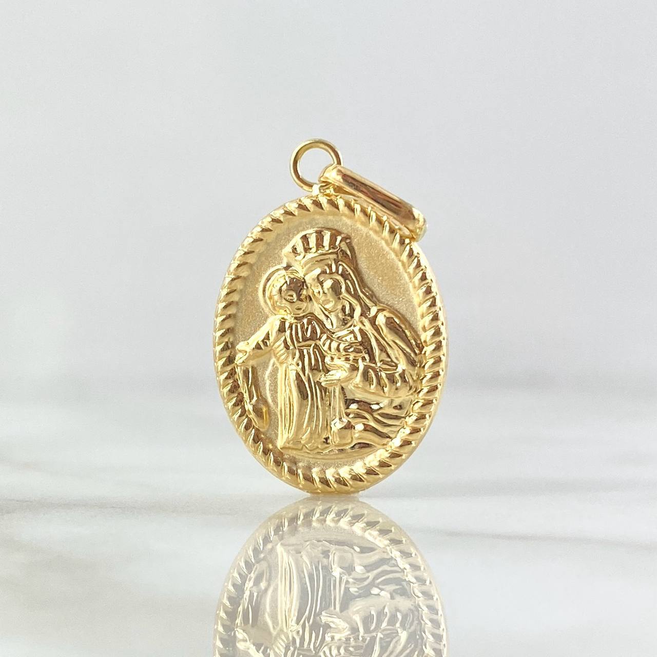 Dije Virgen Del Carmen 2gr / 3.3cm / Ovalo Bordeado Oro Amarillo 18K *