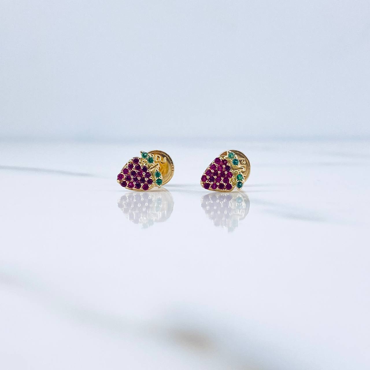 Stud Earrings Strawberry 0.75gr / Green Zircons Fuchsias 18K Yellow Gold &