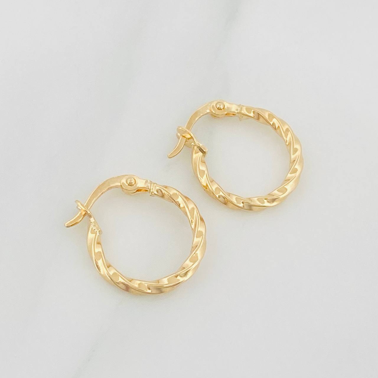 Candongas Kari 0.85 g / 1/2 in Oro Amarillo 18K
