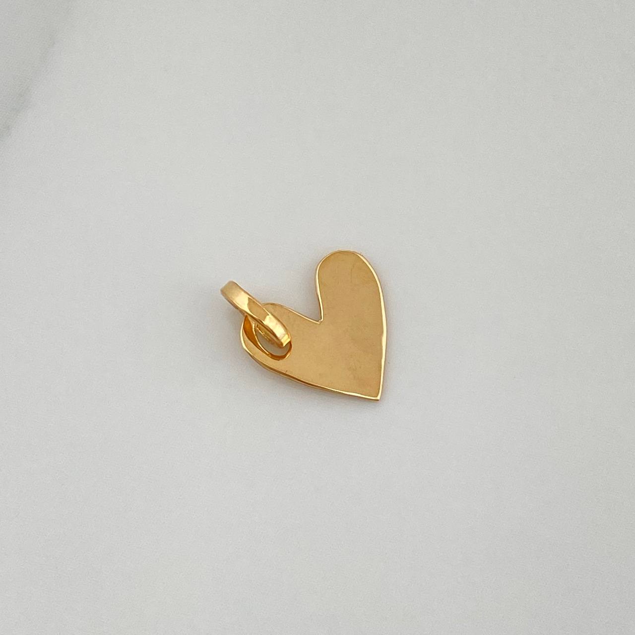 Dije Placa Corazón 0.4gr / 1/2 in / Oro Amarillo 18K %