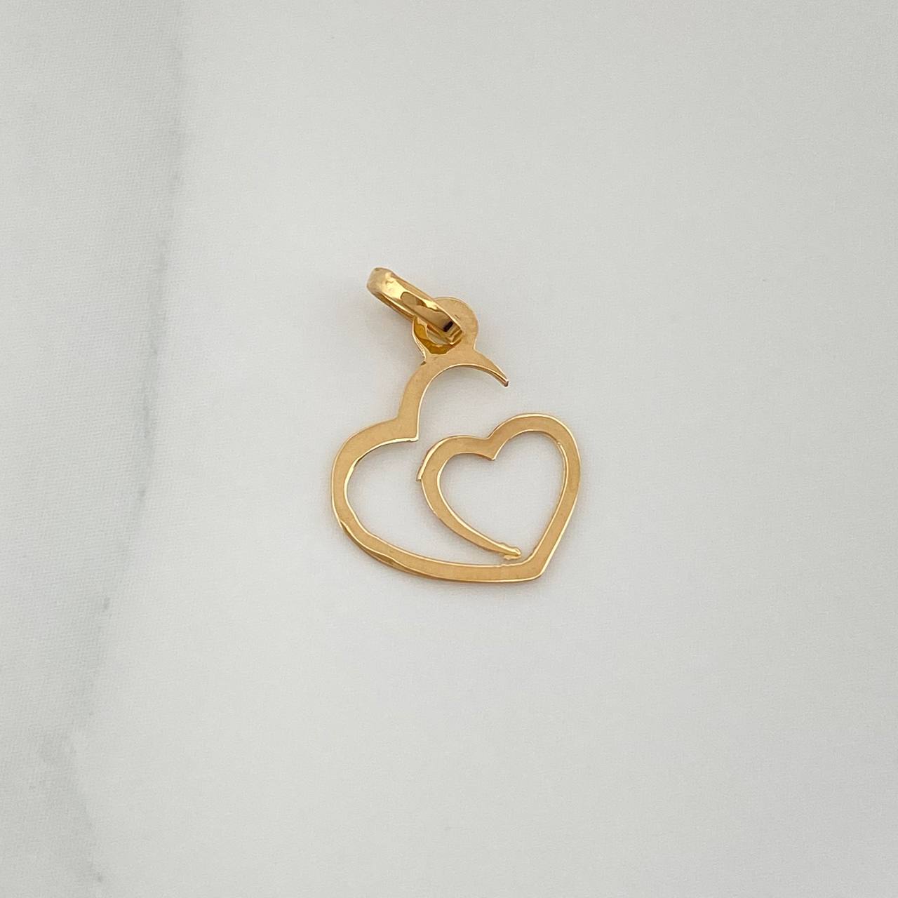Dije Silueta Corazón Doble 0.25gr / 1/2 in / Oro Amarillo 18K %