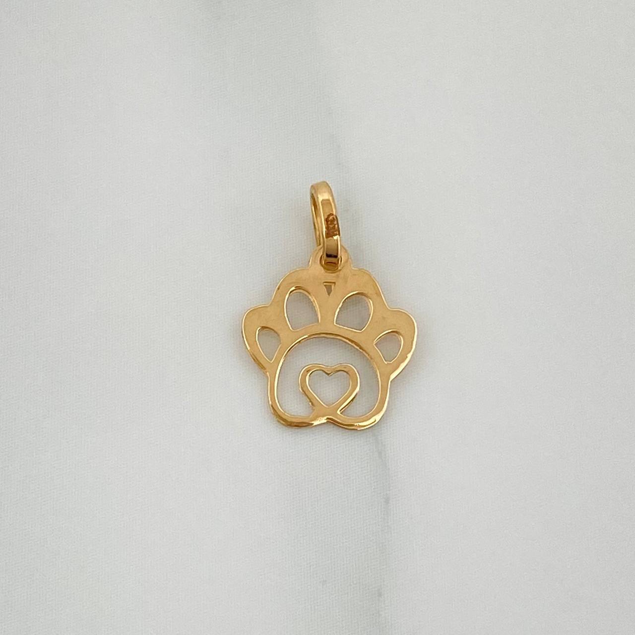 Dije Silueta Huella 0.3gr / 1/2 in / Oro Amarillo 18K %