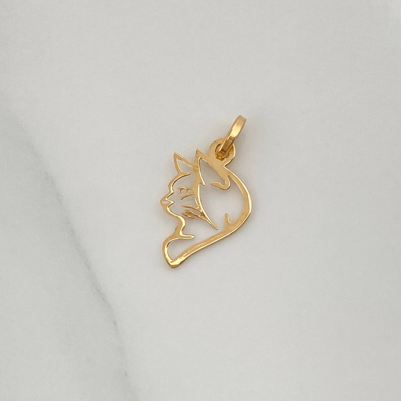 Dije Silueta Gato 0.25gr / 3/4 in / Oro Amarillo 18K %