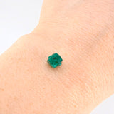 Charm Rough Emerald Cubic 5mm