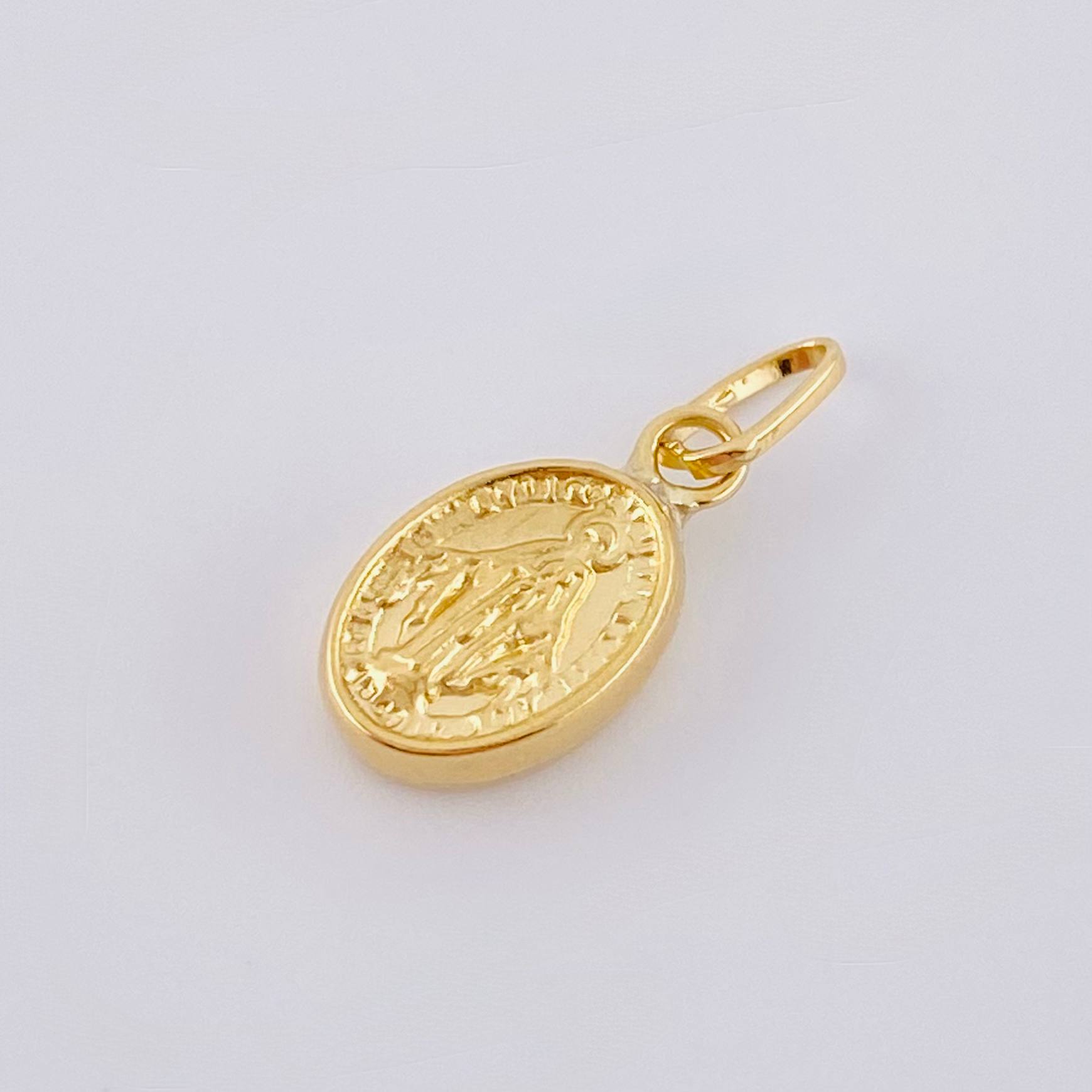 Dije Virgen Milagrosa 0.45gr / 3/4 in / Oro Amarillo 18K ©