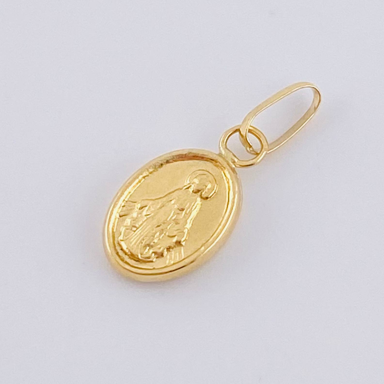 Pendant Miraculous Virgin 0.3g / 3/4 in / Yellow Gold 18K ©