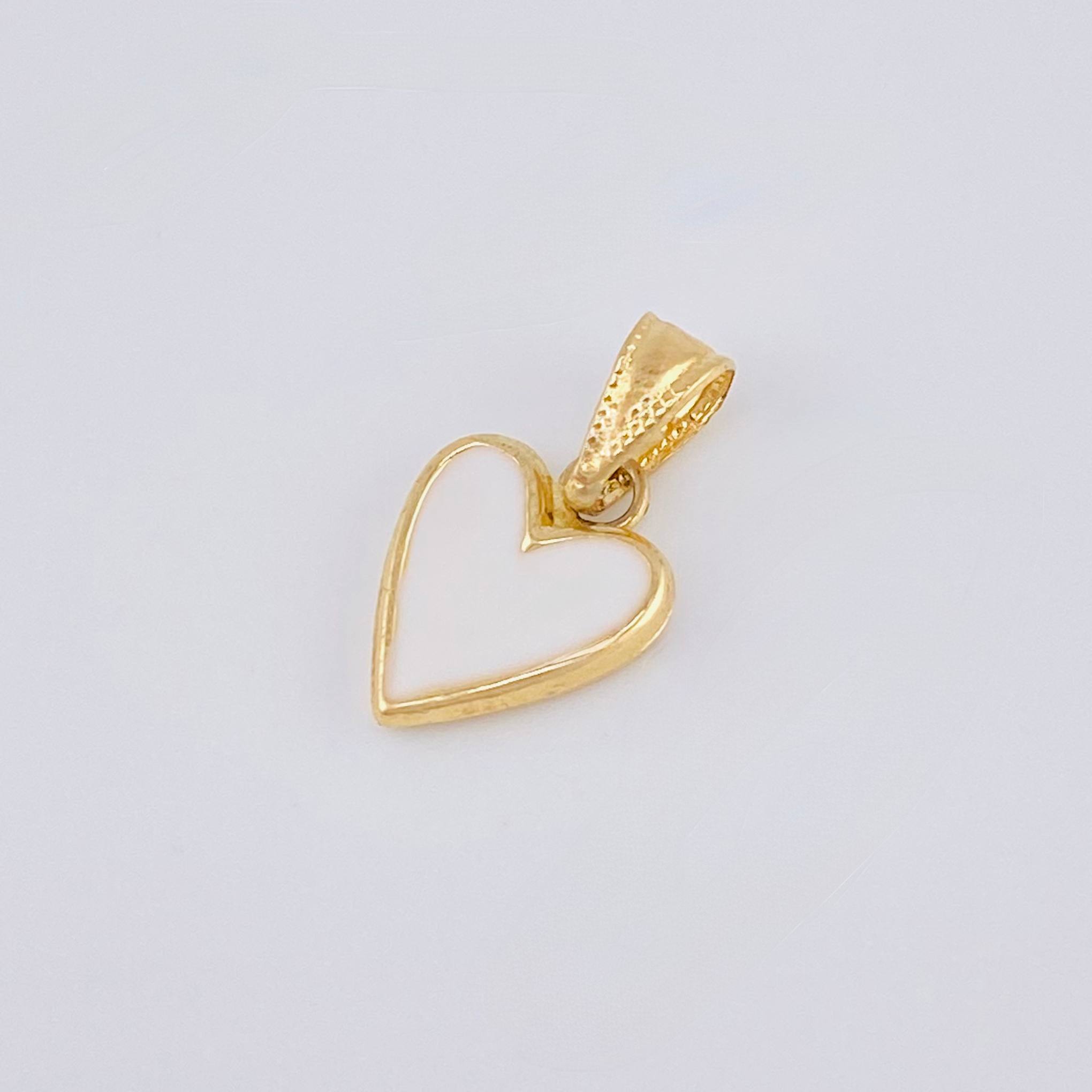 Dije Corazon Puro 0.65gr / 3/4 in / Oro Amarillo 18K ©