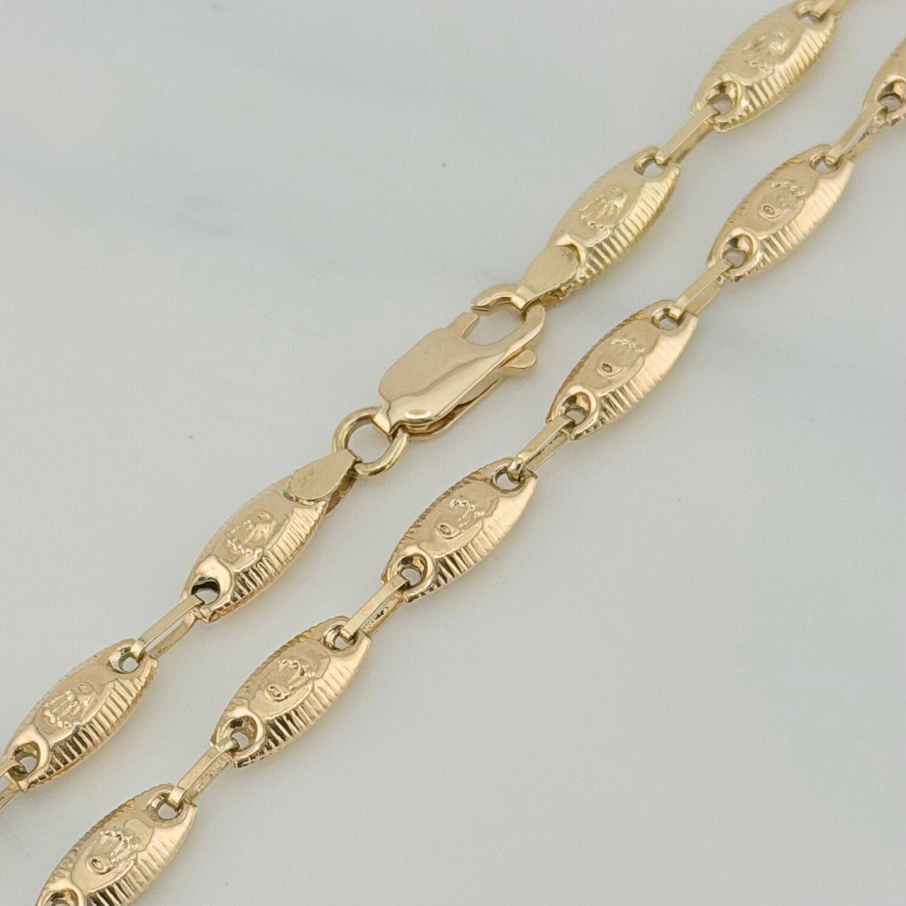 Cadena Rustico Corona 11.45 g / 24 in / 4.38 mm Oro Amarillo 18K