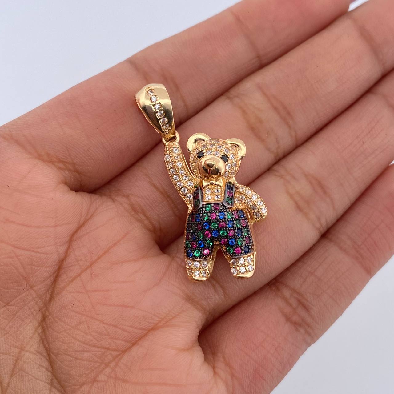 Pendant Bear Overalls 6.2gr / 3.5cm / Fuchsia Green Blue White Black Zircons Two Golds Black Yellow 18K &