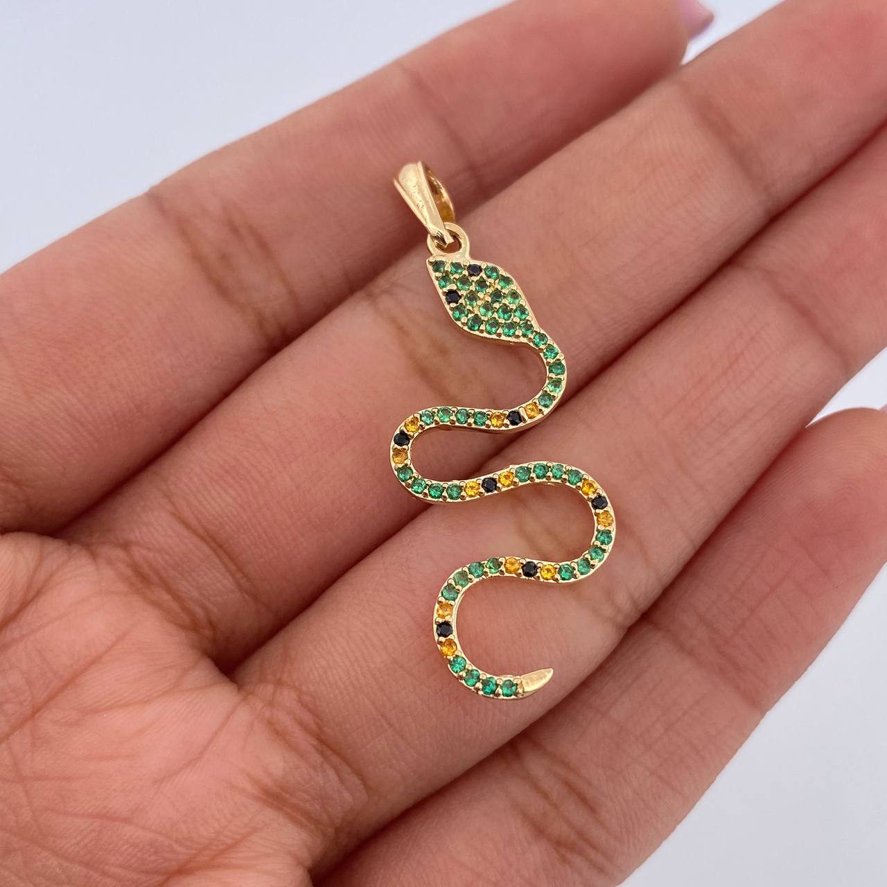 Pendant Snake 1.9gr / 3.8cm / Green Black Yellow Zircons 18K Yellow Gold &